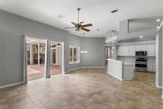 11934 Wandsworth Dr in Tampa, FL - Building Photo - Building Photo
