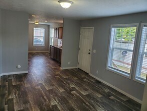 11 Cardinal Hill Dr in Orion Township, MI - Building Photo - Building Photo