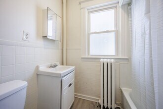 3 Sumner Park in Rochester, NY - Building Photo - Building Photo