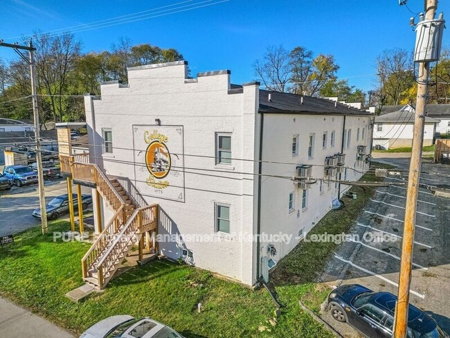 property at 725 E College St