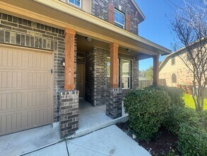 12147 Potter Cir in San Antonio, TX - Building Photo - Building Photo