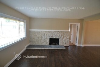 19200 Midtown Ave in Carson, CA - Building Photo - Building Photo