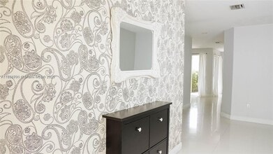1491 SE 25th Ter in Homestead, FL - Building Photo - Building Photo