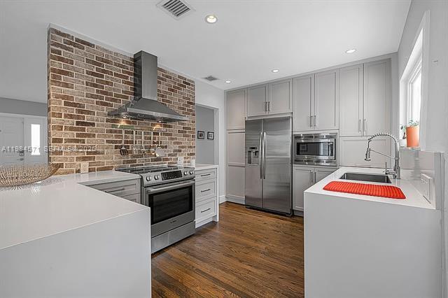 property at 5850 SW 47th St