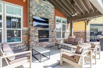 Auburn Brook in Castle Rock, CO - Foto de edificio - Building Photo