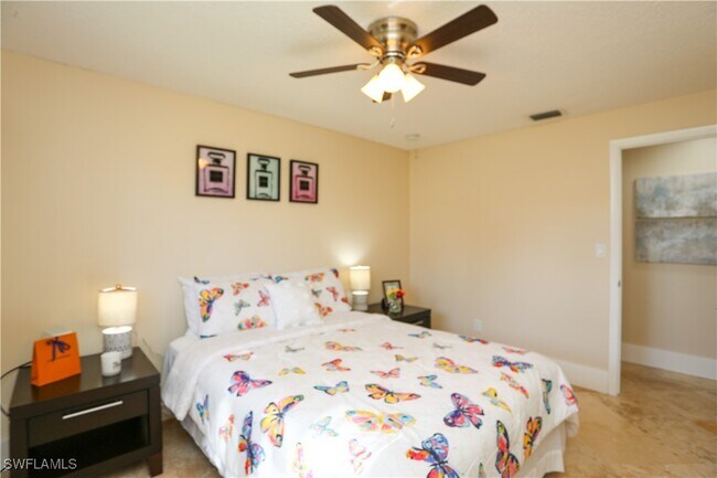 property at 698 107th Ave N