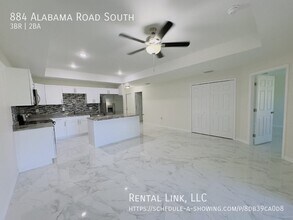 884 Alabama Rd S in Lehigh Acres, FL - Building Photo - Building Photo