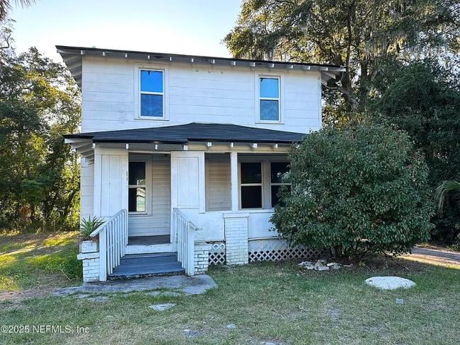 property at 6428 Elwood Ave