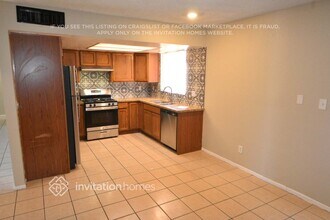 3017 N 86th Ave in Phoenix, AZ - Building Photo - Building Photo