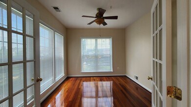 6333 Eagle Ridge Ln in Alexandria, VA - Building Photo - Building Photo