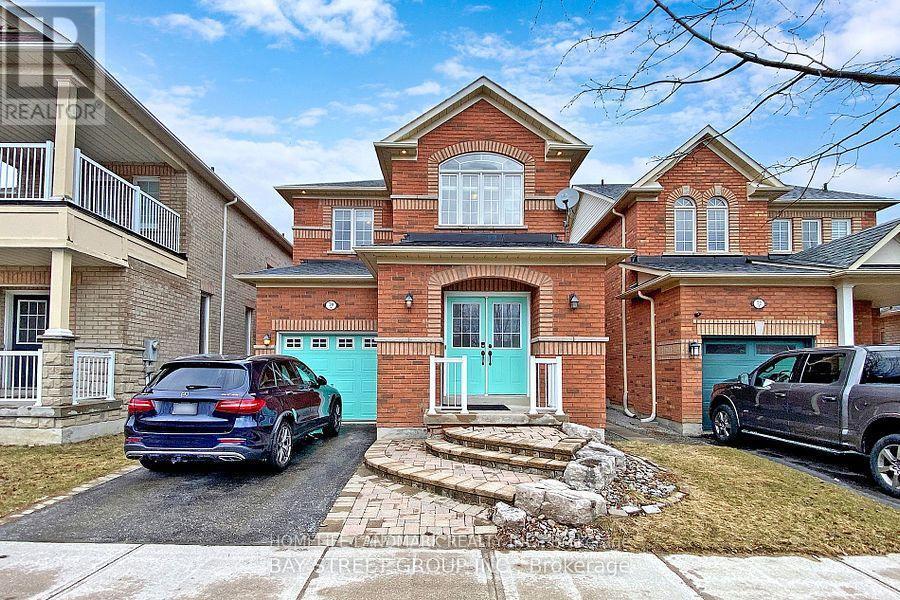 70 GOLDENWOOD Crescent in Markham, ON - Building Photo