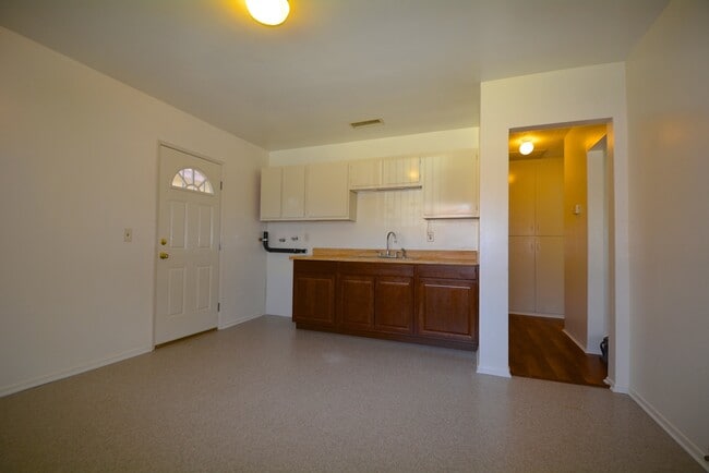 308 N Azusa Ave in Azusa, CA - Building Photo - Building Photo