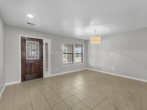 6730 Crescent Creek Ln in Katy, TX - Building Photo - Building Photo