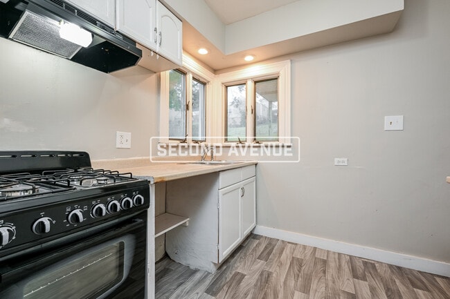 1030 Franklin Dr in Bethel Park, PA - Building Photo - Building Photo