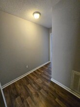 134 Amanda Ln in Bristol, TN - Foto de edificio - Building Photo