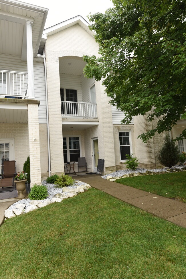 property at 207 Adams Pointe Blvd