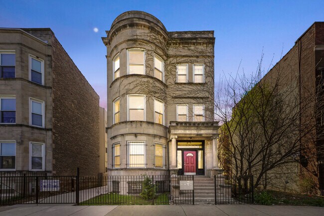 6014 S Prairie Ave in Chicago, IL - Building Photo - Building Photo