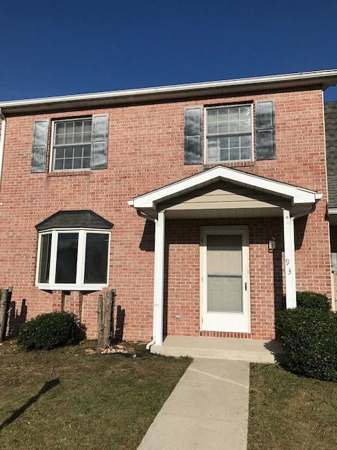 property at 93 Nottingham Dr