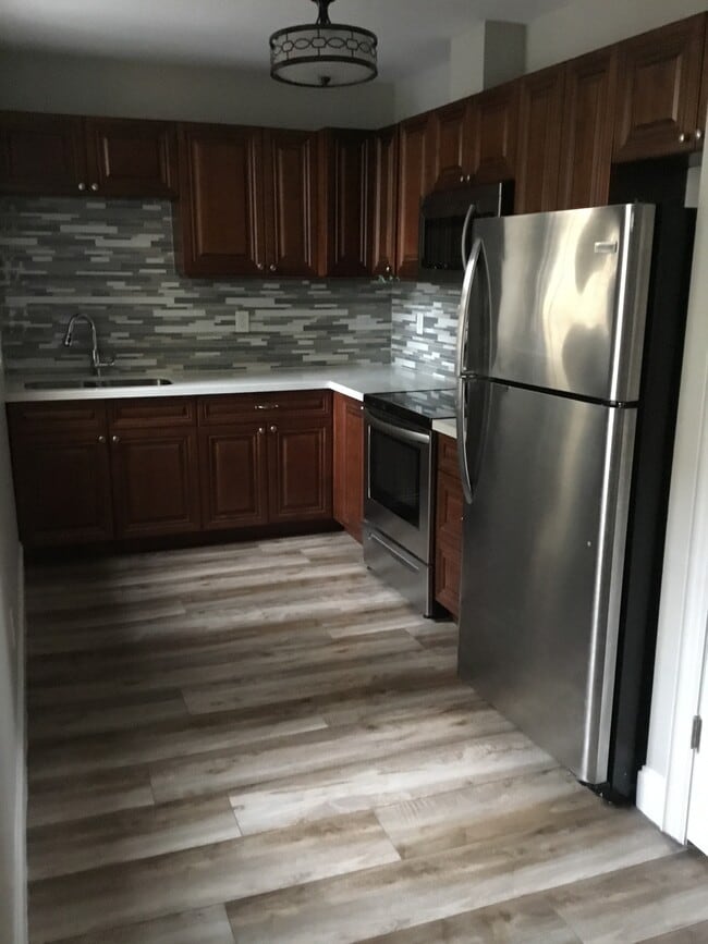 property at 304 Simcoe St S