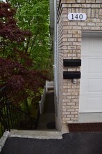 140 Woodside Ave-Unit -#1 in Harrison, NY - Building Photo - Building Photo