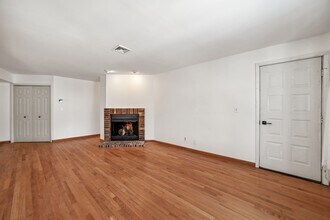 1491 John St in Fort Lee, NJ - Building Photo - Building Photo