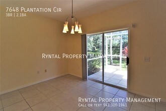 7648 Plantation Cir in Bradenton, FL - Building Photo - Building Photo