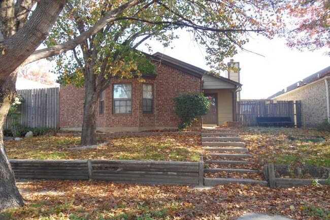 2710 Bridge Lake Dr