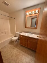 1472 Bates Rd in Mckinleyville, CA - Building Photo - Building Photo