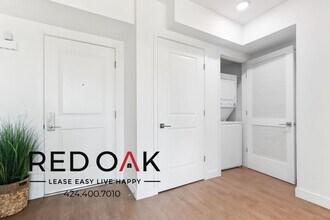 14526 Kittridge St in Los Angeles, CA - Building Photo - Building Photo