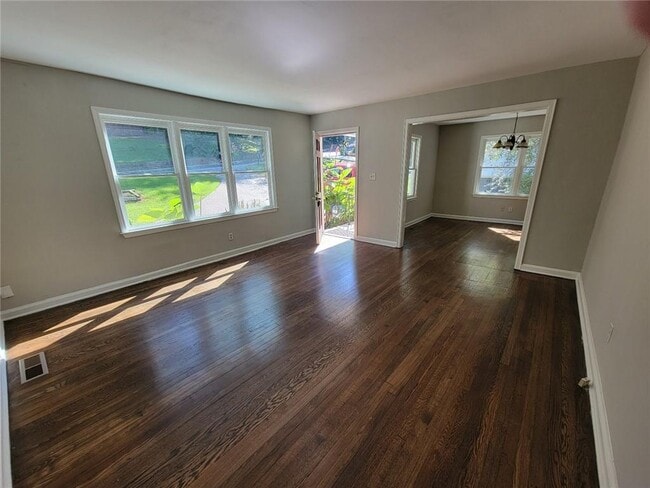 1040 Shepherds Ln NE in Atlanta, GA - Building Photo - Building Photo