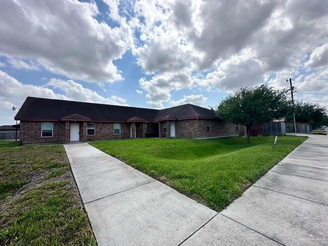 property at 24 W Eisenhower St