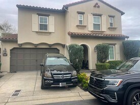 7250 Santorini Way in El Dorado Hills, CA - Building Photo
