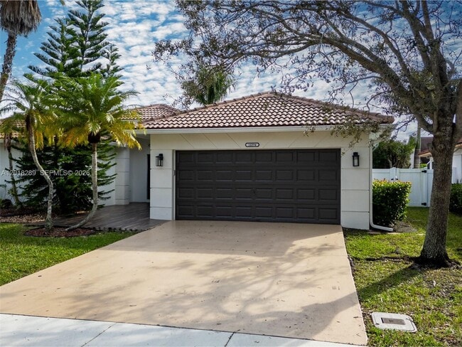 property at 16894 Crestview Ln