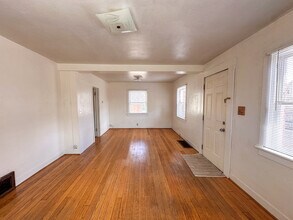 1145 Seminary Ave, Unit 145 Seminary in Reno, NV - Foto de edificio - Building Photo