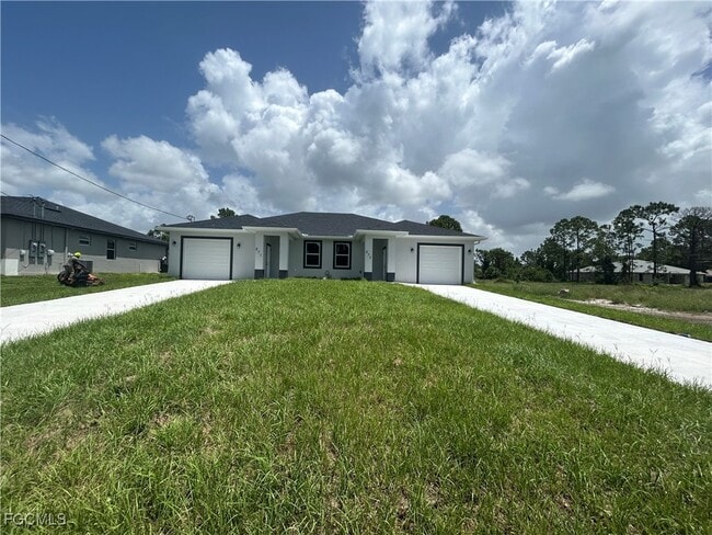 property at 873 Duplex St E