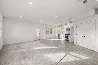 915 E Central Ave in Redlands, CA - Building Photo - Building Photo