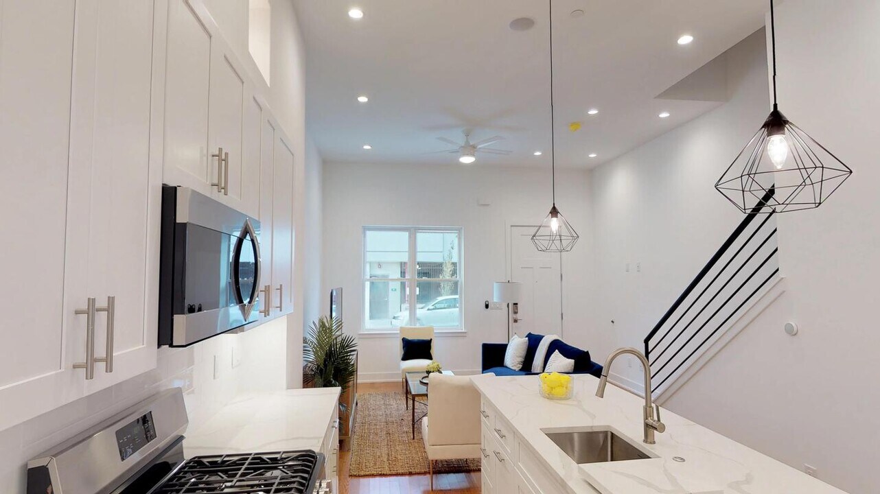 146 W Wildey St, Unit Bedroom 4 Photo