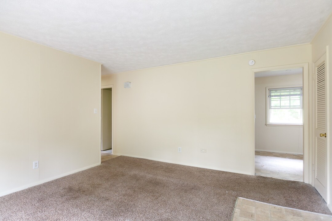 819 Ridge Rd-Unit -D in Fayetteville, NC - Building Photo