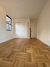 1521 York Ave in New York, NY - Building Photo - Building Photo