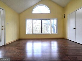 58 Windbrooke Cir in Gaithersburg, MD - Building Photo