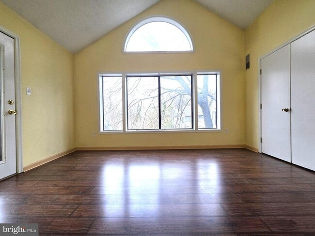 property at 58 Windbrooke Cir