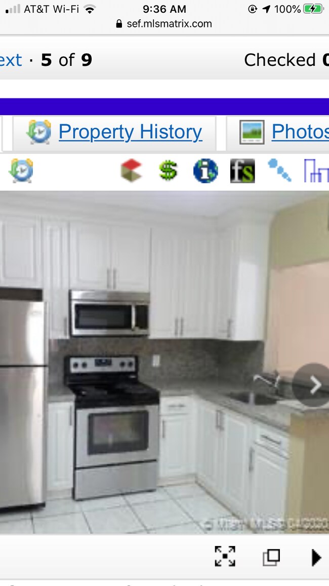 3753 SW 26th Ter in Miami, FL - Foto de edificio - Building Photo