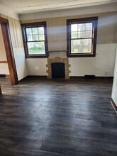 804 Main Ave W in Massillon, OH - Building Photo - Building Photo