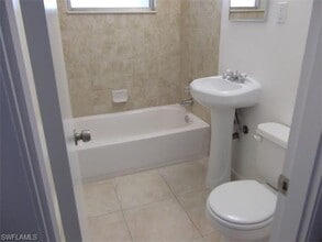 10 Willow St in Lehigh Acres, FL - Building Photo - Building Photo