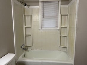 1633-35 N Valor Dr in Petersburg, VA - Building Photo - Building Photo