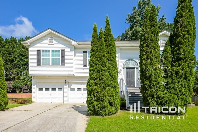 property at 1985 Foster Trace Ct