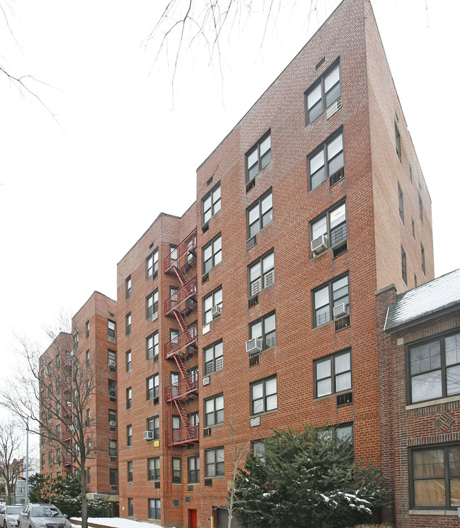 250 Parkville Ave in Brooklyn, NY - Building Photo - Building Photo