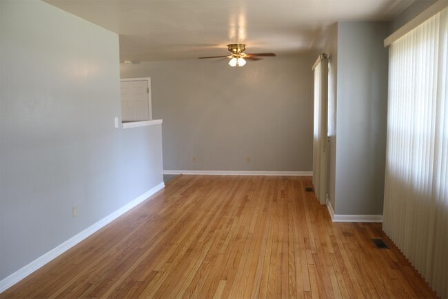 1115 Cranbrook Dr in Chattanooga, TN - Building Photo - Building Photo