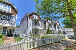 1912 Lela Avenue in Charlotte, NC - Building Photo