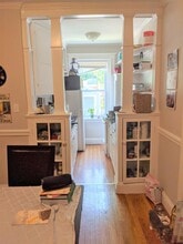 1 Gray St, Unit 3 in Cambridge, MA - Foto de edificio - Building Photo